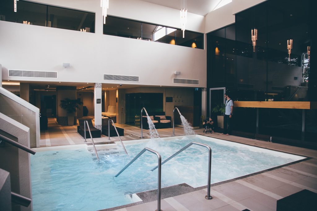 hydrotherapy pool